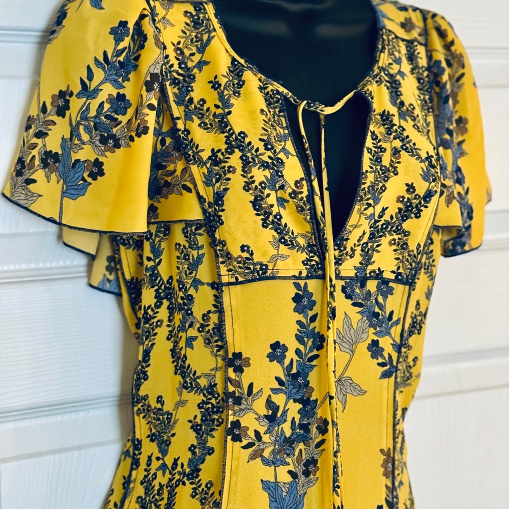 BCBGMAXAZRIA Yellow Floral Dress – XXS